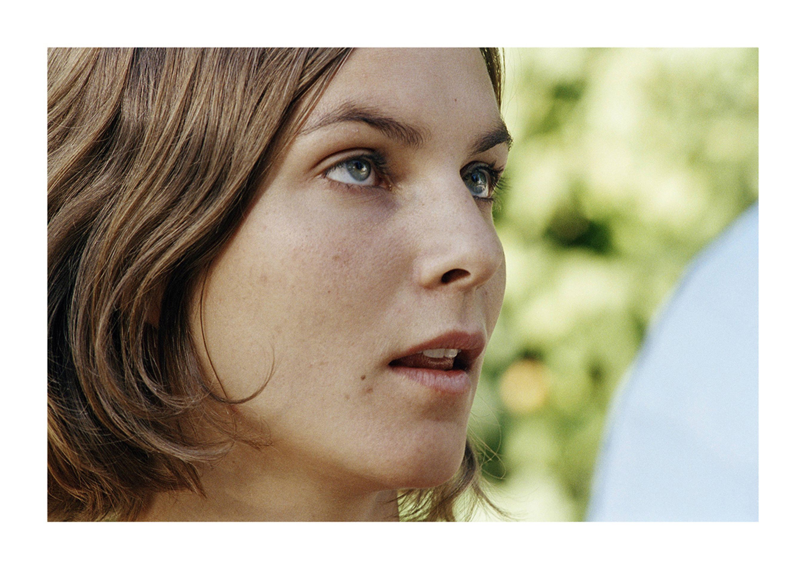  Chantal Maes, Tropismes. Le fiancé, 2004. Tirage aux pigments, 110 x 150 cm (papier).