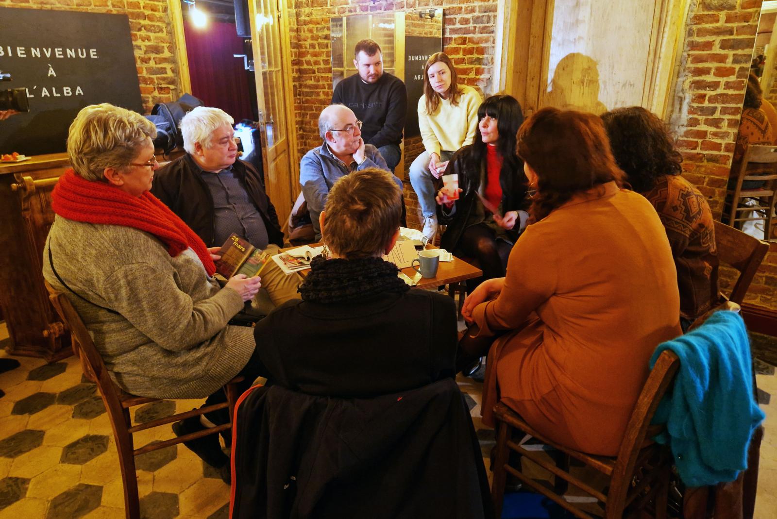 Table de discussion 