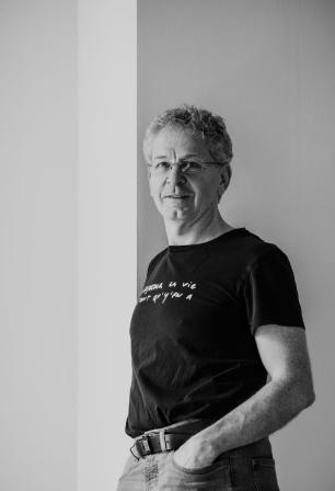 Portrait d'Alain Bornain 2024. Photo Leslie Artamonow