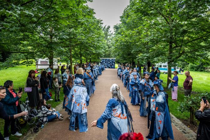 Le défilé des Espaces citoyens (2024)