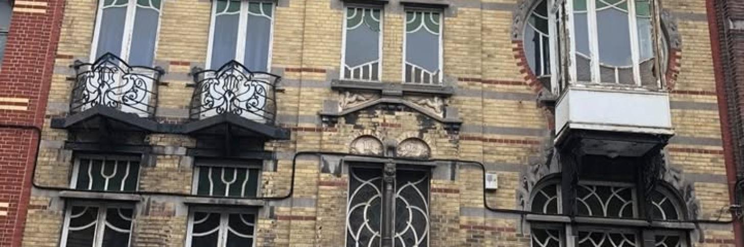 Charleroi, quelle histoire! Une visite historique du centre ville