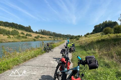 Visite cycliste : les traces industrielles à l'Est de la région du Centre
