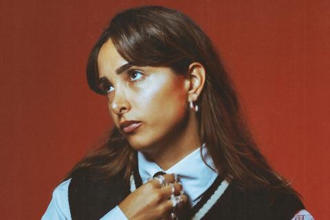 M&eacute;lanie Akkari - Pers&eacute;phone 